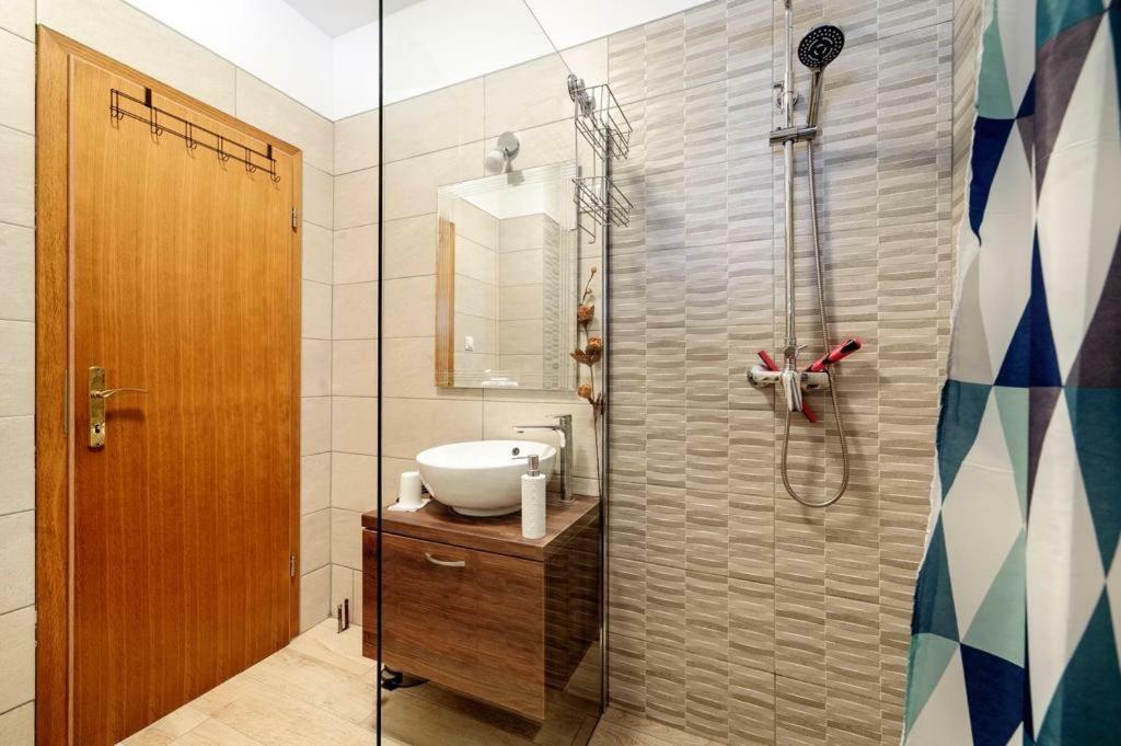 Kalauz Rooms لازوفاك المظهر الخارجي الصورة